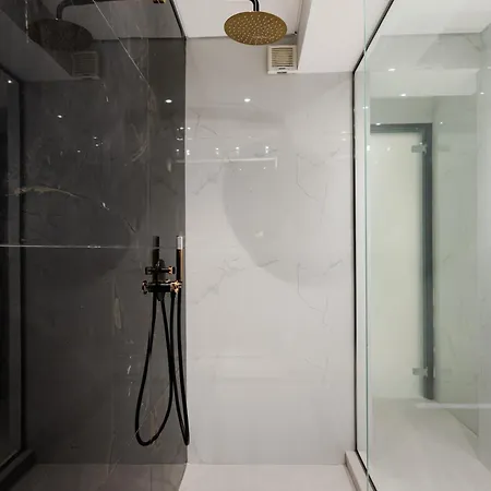 Metsikas لايميناس